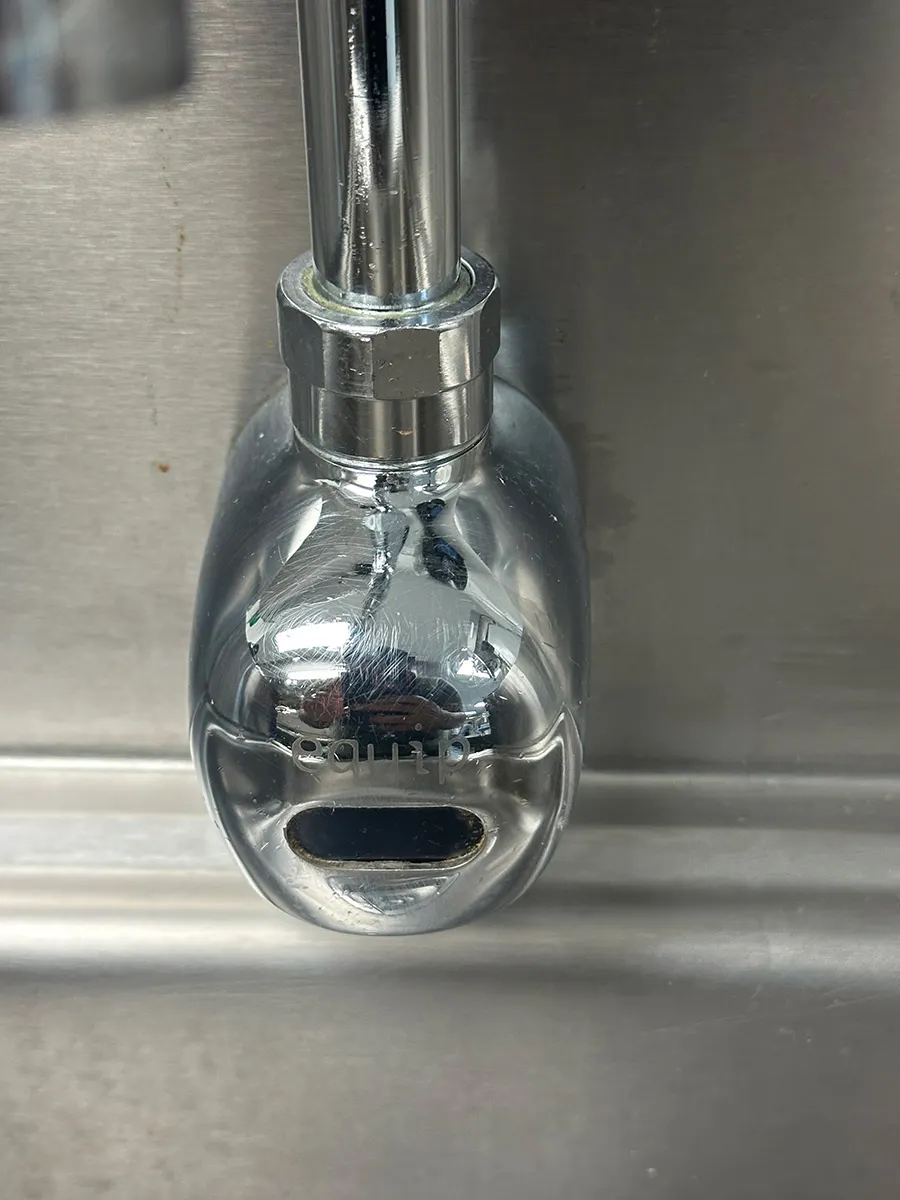 Advance Tabco K-175 Hands Free 3-1/2" Gooseneck Electronic Faucet, Single Hole