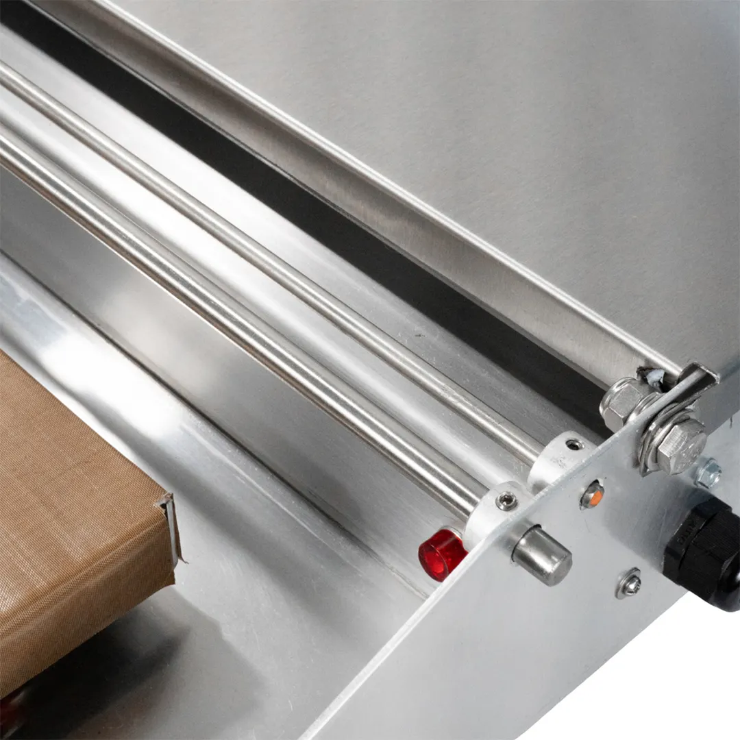 Concasse EMP18IM Film Wrapper with 8‑inch & 18‑inch Rolls, Heavy‑Duty Heat Sealer for Food Packaging, Steel