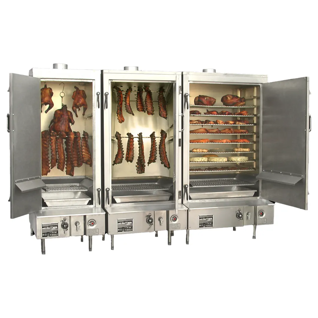 Town SM-24-R-STD-P 24" Masterrange® Smokehouse with Propane Gas, Right Hinged Door - 45,000 BTU