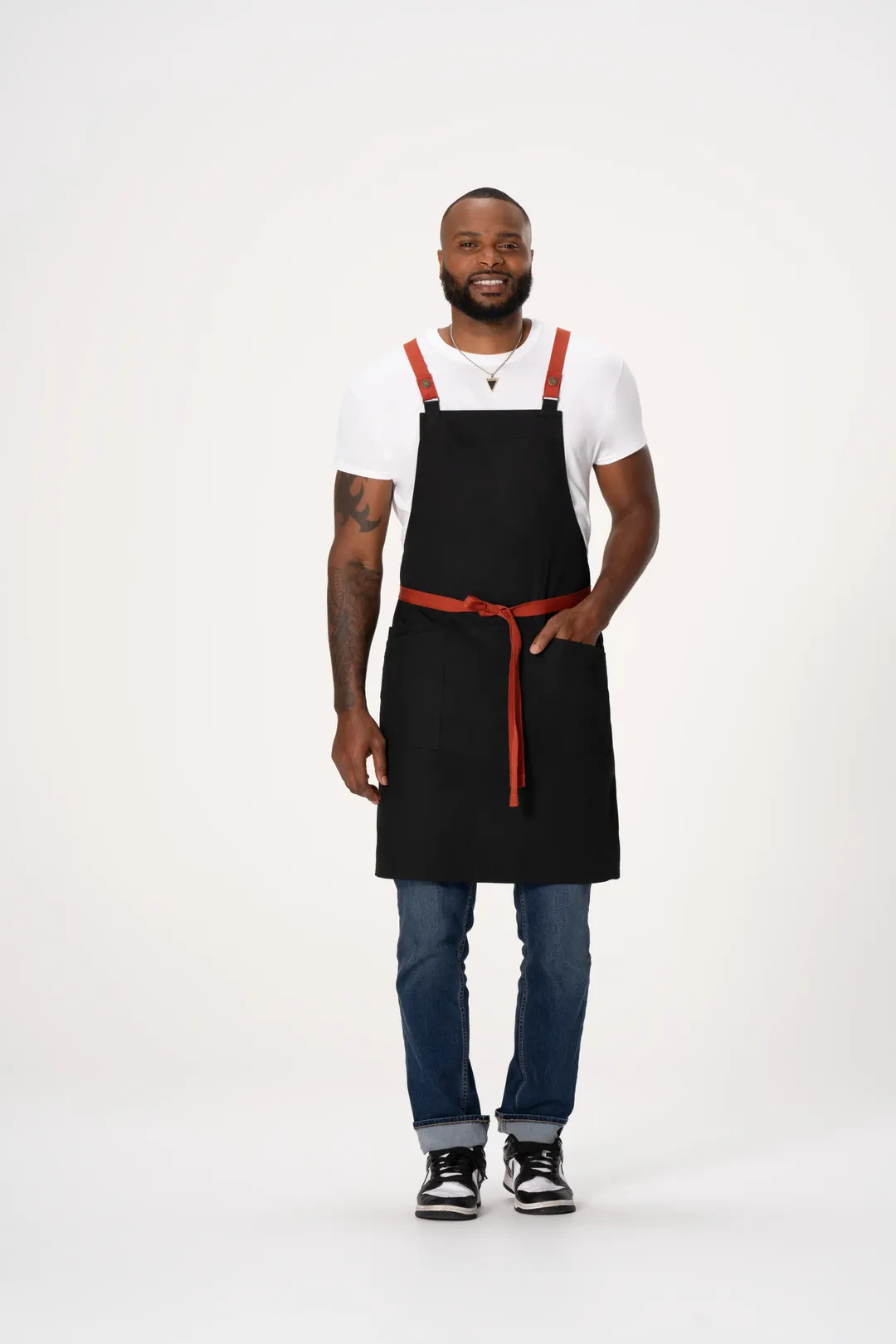 Chef Works ABS04-BLK-0 Bib Apron, Black, Adjustable Strap, 2 Hip Pockets, 31"L x 32"W, Poly/Cotton