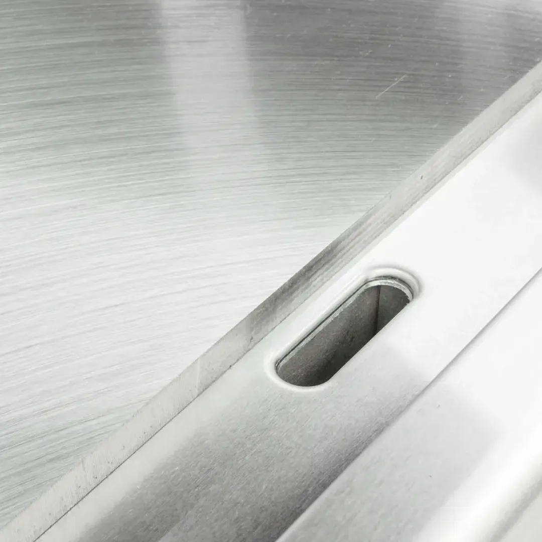 Star 536CHSF 36" Countertop Electric Griddle with Chrome Plate & Thermostatic Controls, 36" x 20.75"