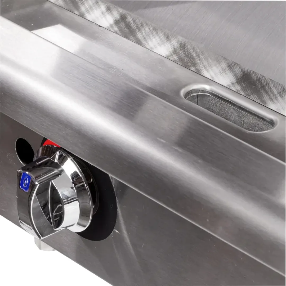 Star 648MF 48" Star-Max® Countertop Manual Gas Griddle, 1" Steel Plate - 113.200 BTU