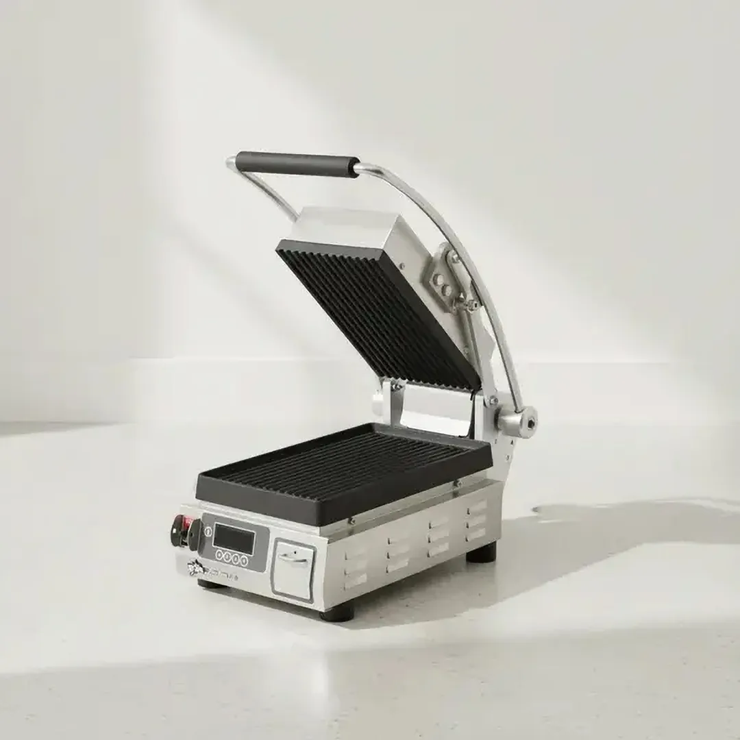 Star PGT7IEA-230V Single Cast Iron Sandwich Grill with Grooved Plates, Electronic Controls - 230V