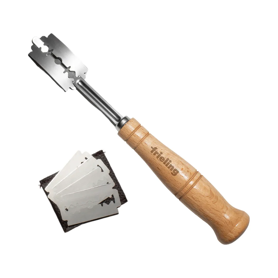 Frieling 3020 Baker's Blade