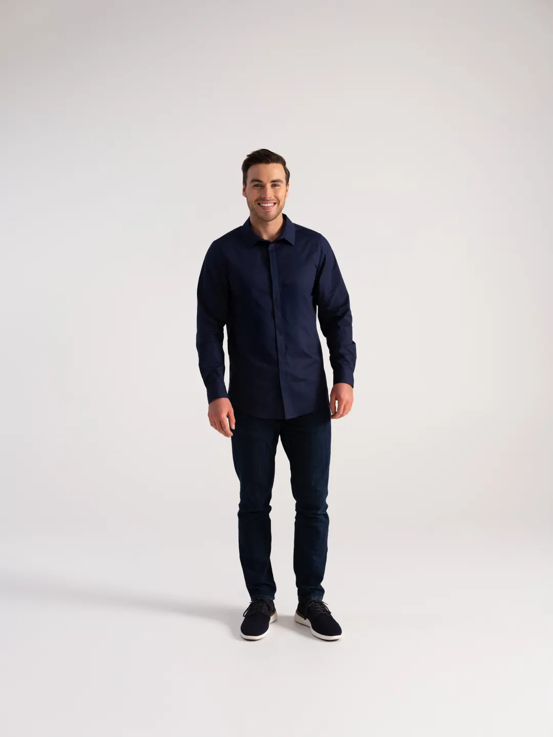 Chef Works D151-DNA-L Dress Shirt – Dark Navy, Large, 4oz Poly/Cotton, Adjustable Cuffs