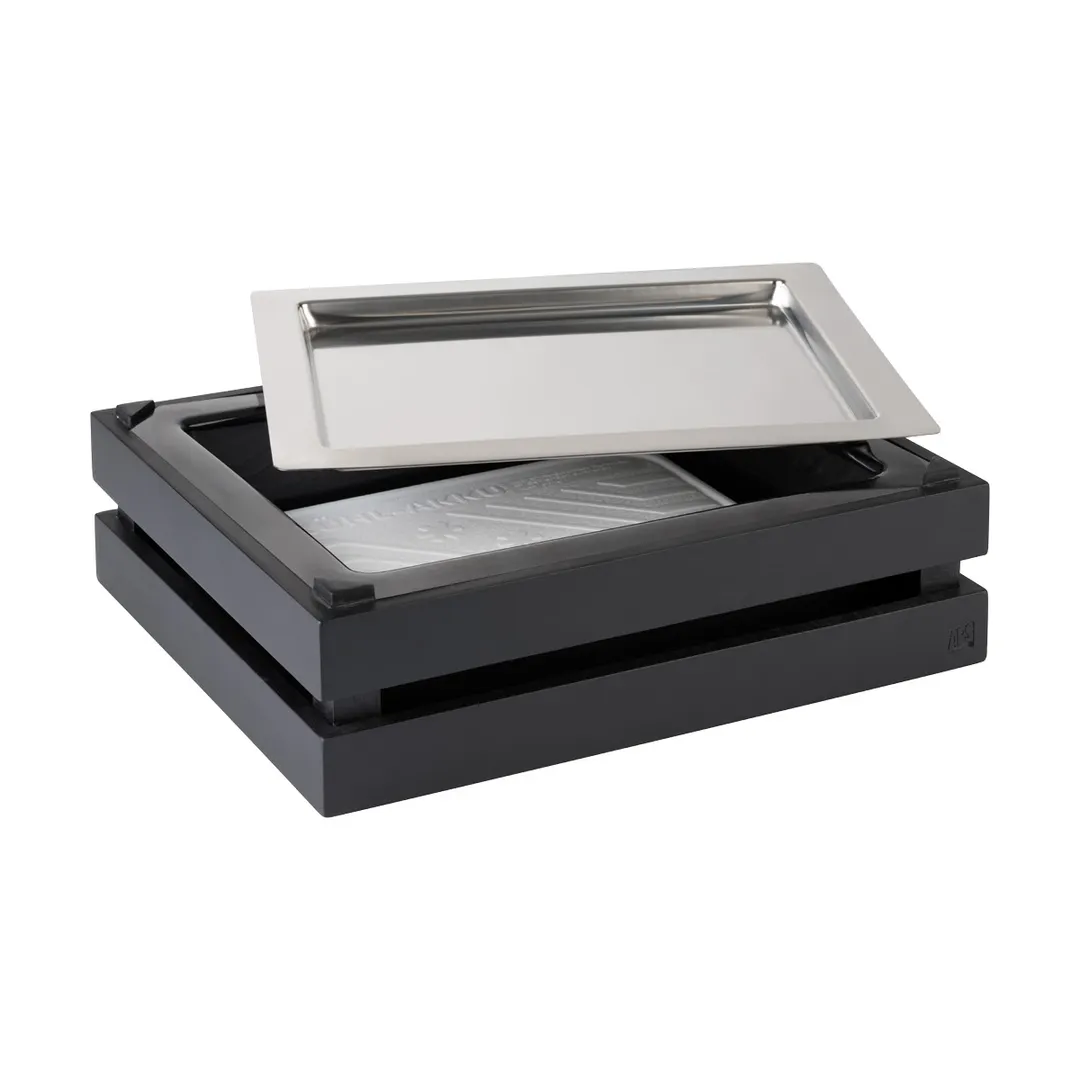 APS Germany APS 11617 - GN 1/2 Food Pan, 12-7/8"L x10-1/2"W x3-3/8"H, Black, Locking - 1/Case