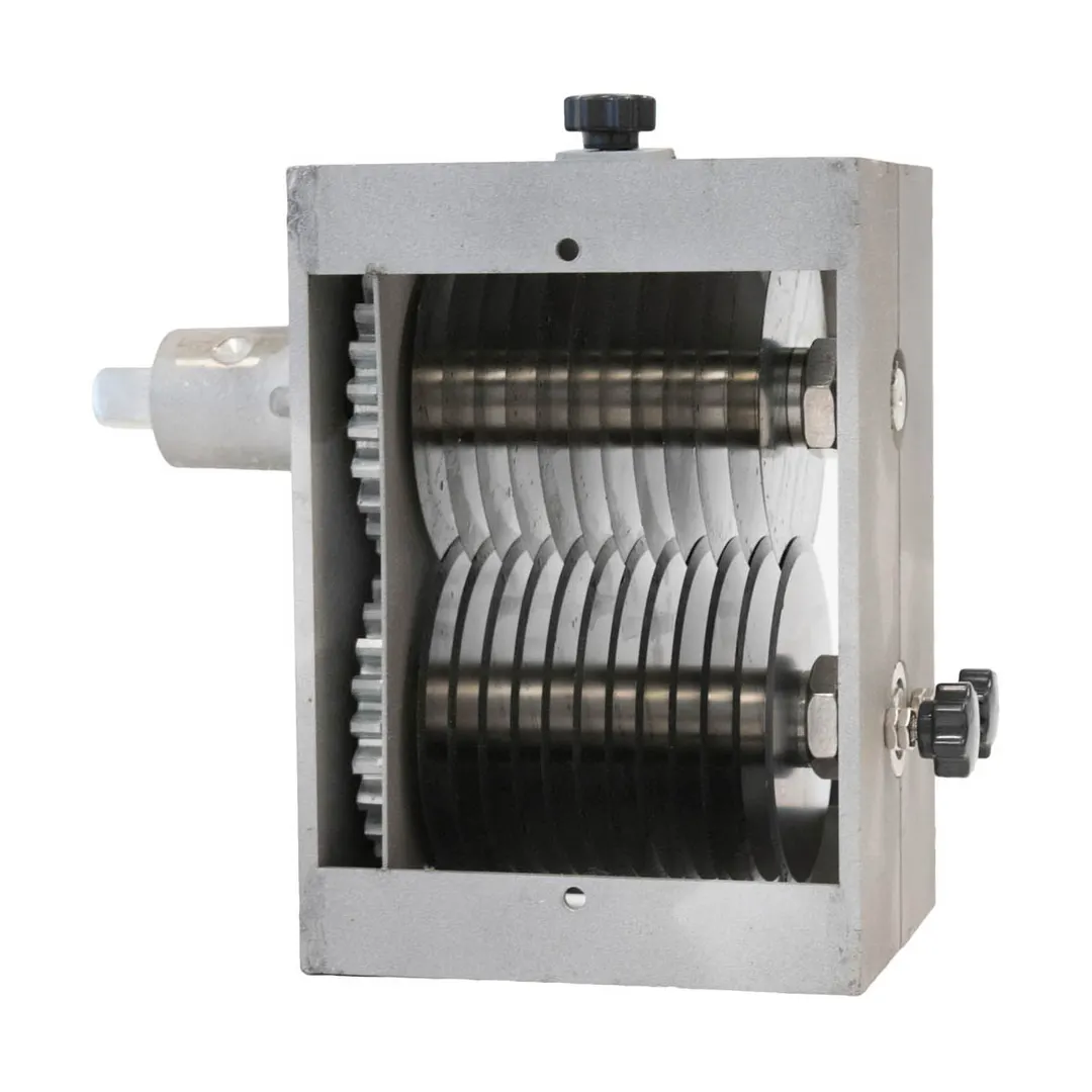 American Eagle AE-MC12NH-1/4 Meat Cutter – 1/4" Strips, Bottom Comb, Stainless Steel Blades, Fits #12 Hub