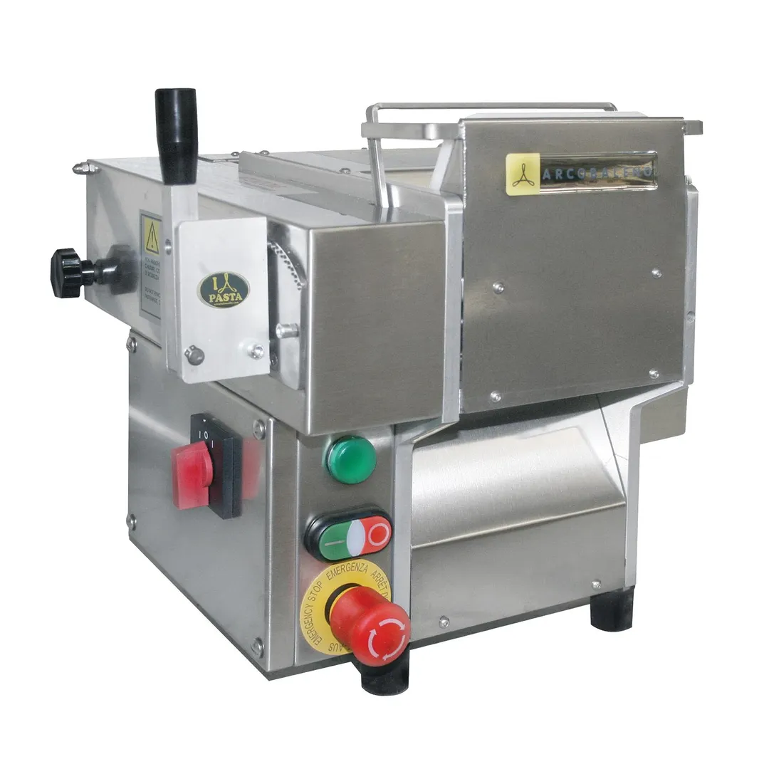 Arcobaleno ASC250 10" Countertop Dough Sheeter/Cutter
