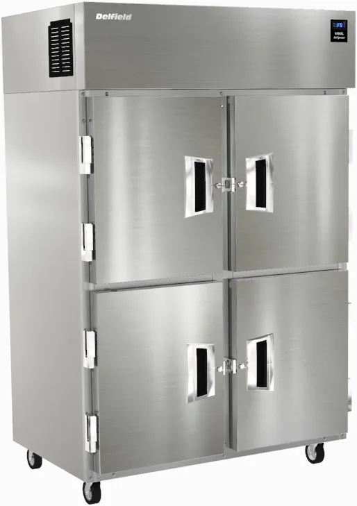 Delfield 6151XL-SH 51" Two Section Reach-In Freezer w/ 4 Half Solid Doors, Top Mount, 33 cu. ft. 