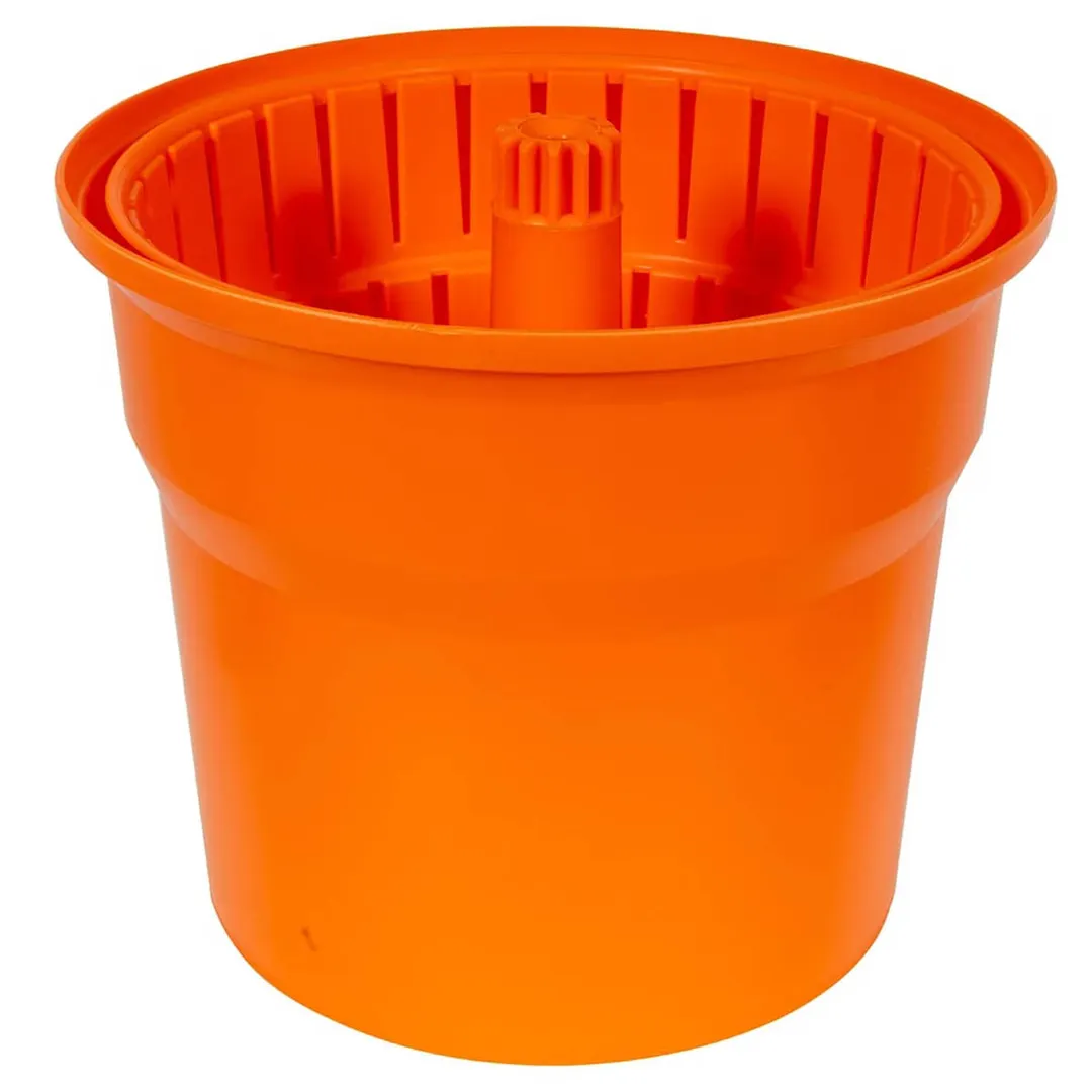 Dynamic E001 SD99 Salad Spinner, Manual, 2.5 Gallon (10 Liter) capacity