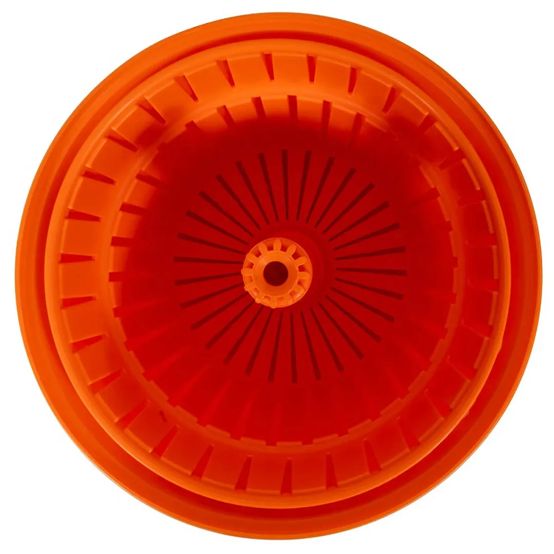 Dynamic E001 SD99 Salad Spinner, Manual, 2.5 Gallon (10 Liter) capacity