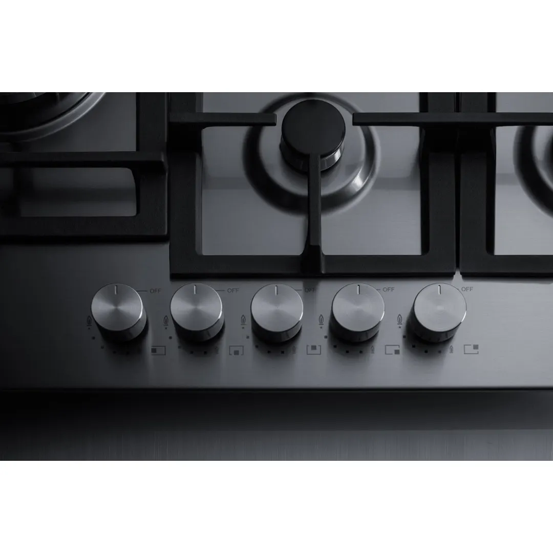 Summit GCJ5SS 29" Built-In Gas Cooktop/Hotplate with (5) Burners, Stainless Steel Surface, 38.100 BTU
