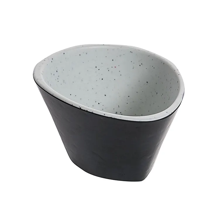 GET RIV300 Cheforward Revive Bowl – 10.15 Oz, 4-1/4" x 4-1/4" H, Triangular, Black, Melamine