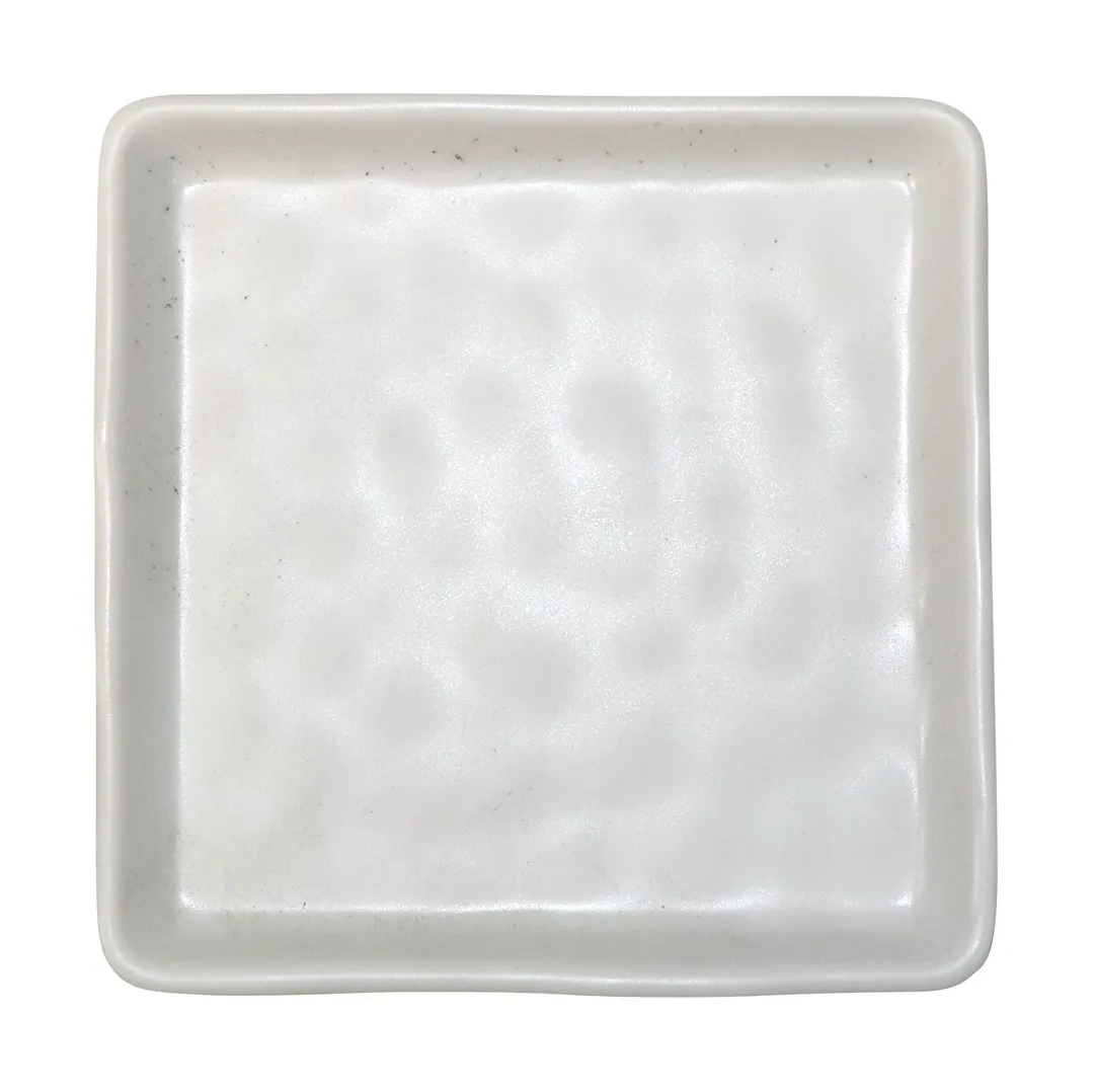 Get SVR403 Savor Plate, 4" Dia., Round, Melamine, Touch of Honey, White - Each