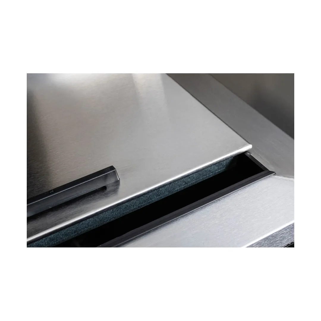 Beverage Air GF24HC-S 24.13" Stainless Steel Glass & Plate Chiller, 4.0 cu. ft.
