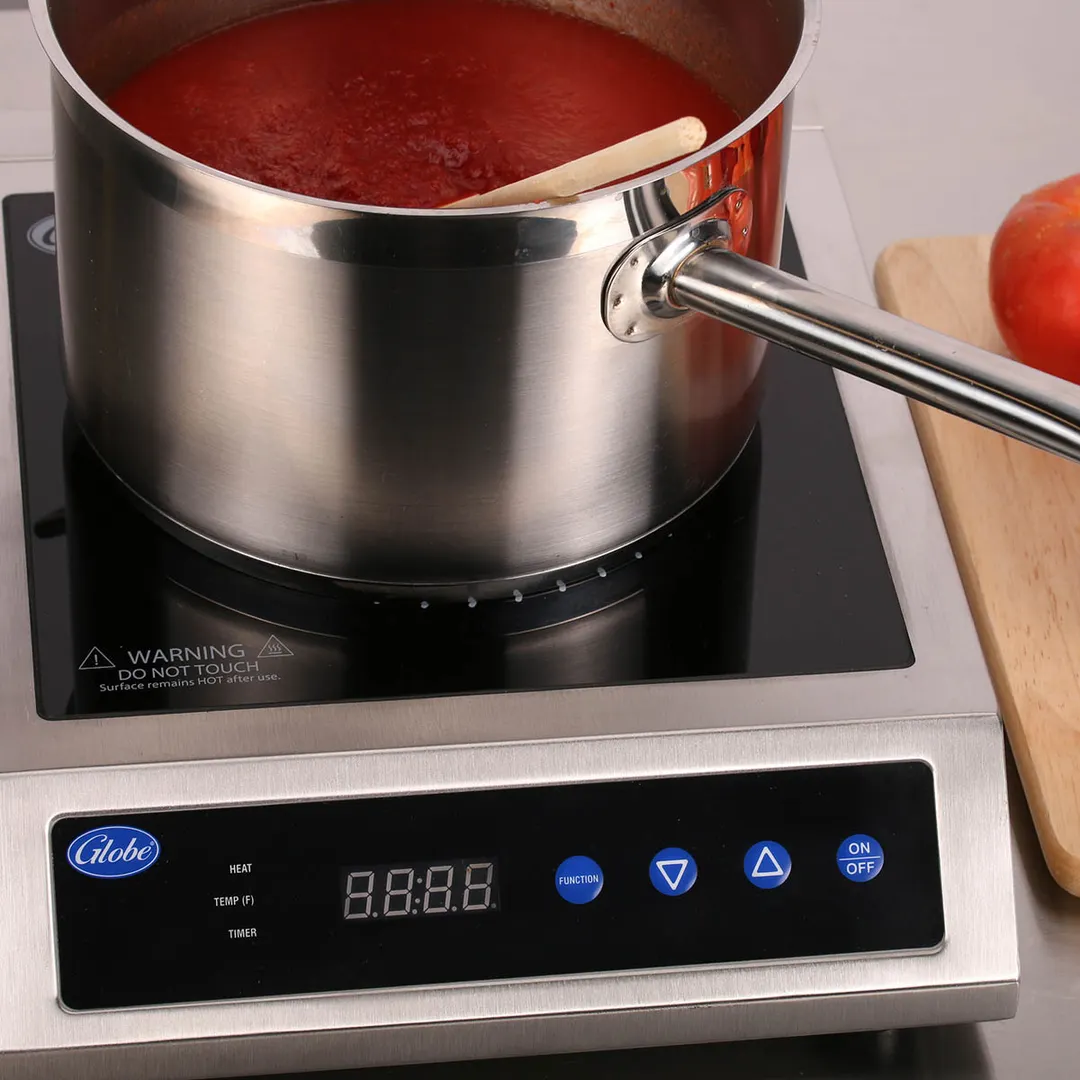 Globe GIR18 1 Burner Countertop Induction Range, Ceramic Glass Surface