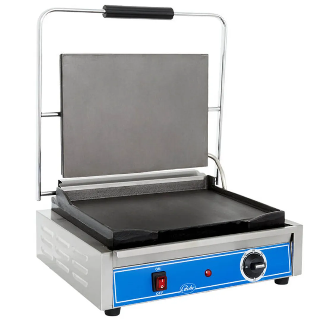 Globe GSG1410 19" Single Sandwich Panini Grill w/ 14" x 10" Smooth Plates, 120V