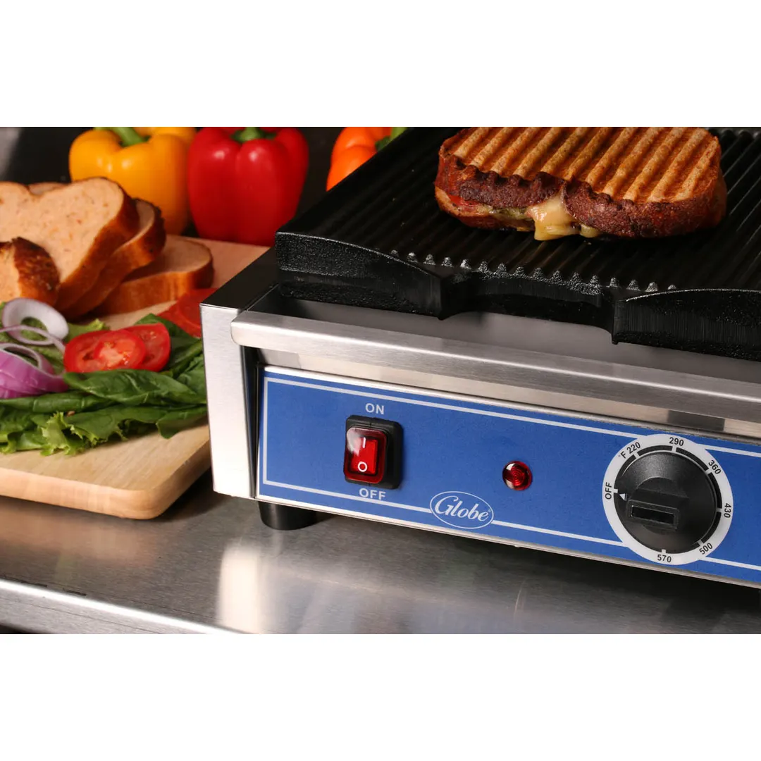Globe GPG10 13" Bistro Sandwich Panini Grill w/ Cast Iron Grooved Plates, 10" x 9.5" Surface, 120V