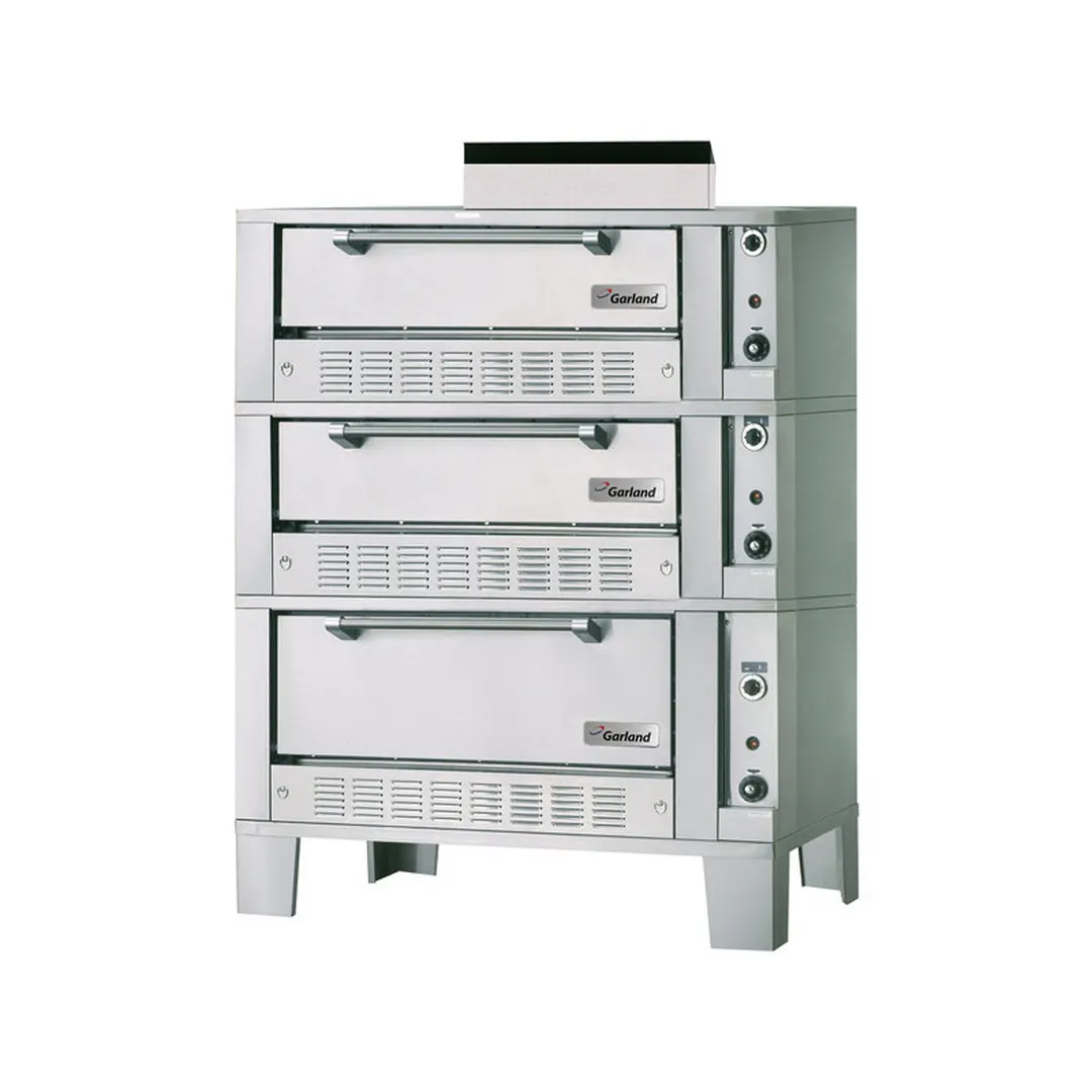 Garland US Range G2073 55" Triple Deck Gas Bake Oven with 7" Interior Height, 6" Legs, 120.000 BTU