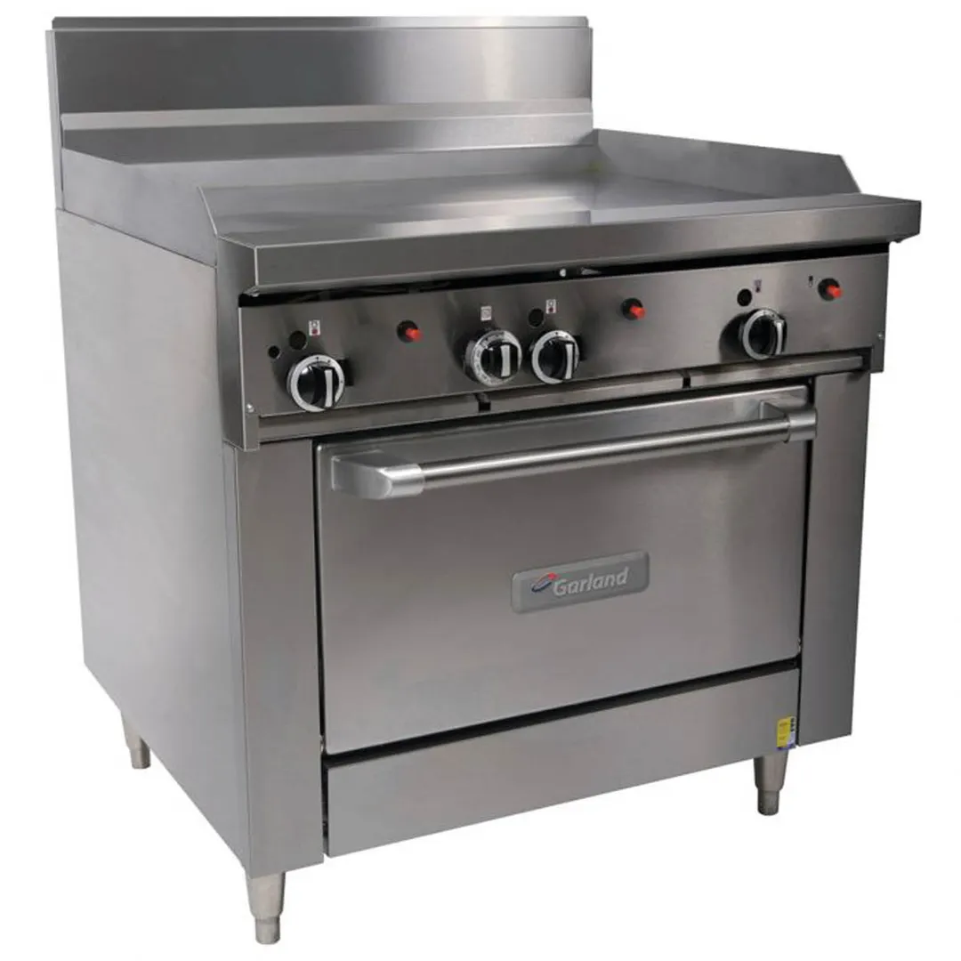 Garland US Range G48-G48RS 48" Gas Restaurant Range w/ 48" Full Griddle, (1) Standard Oven, (1) Cabinet Base, 110.000 BTU