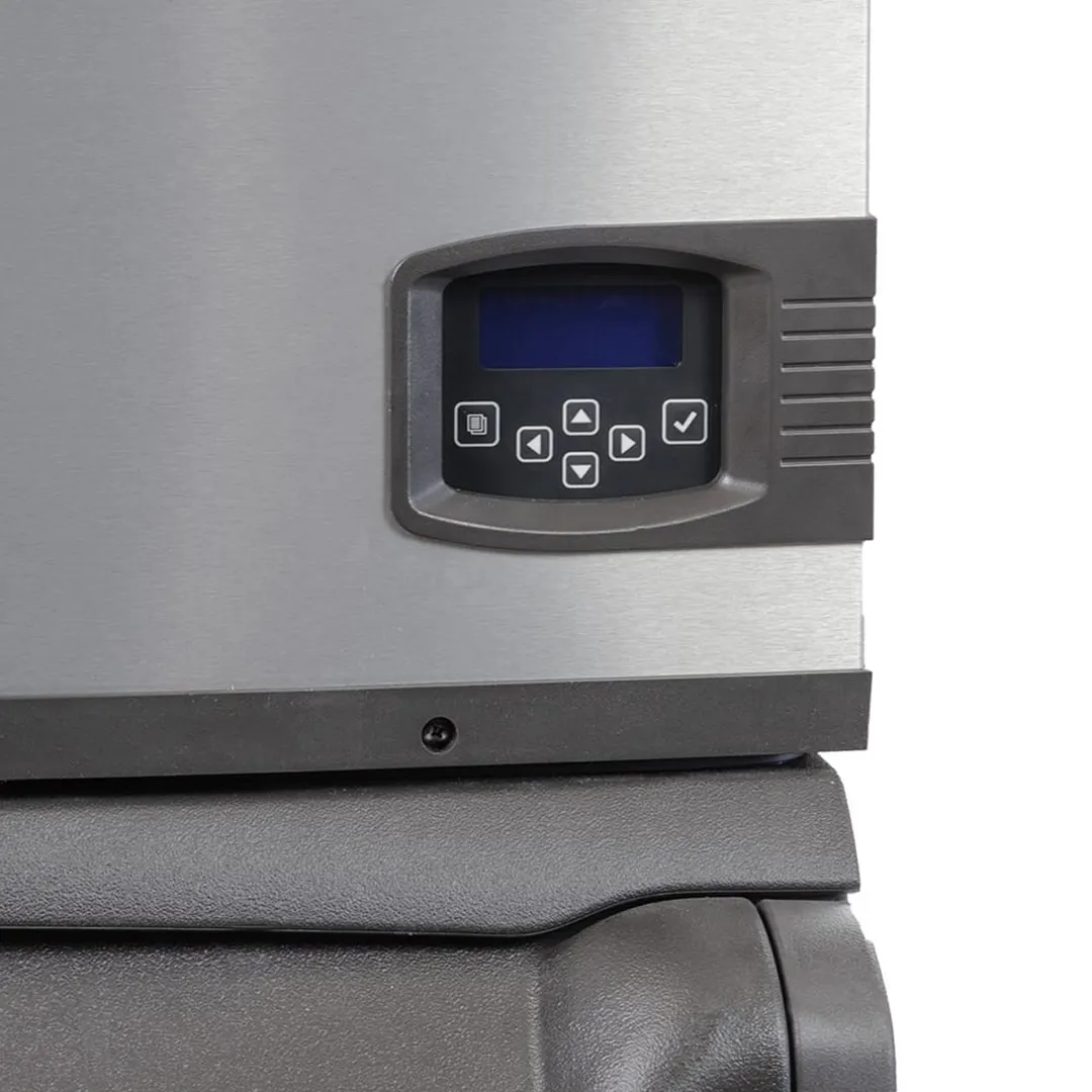 Manitowoc IDT0500W/D570 Water Cooled Full Cube 500 lb Ice Machine with Bin, 532 lb Storage