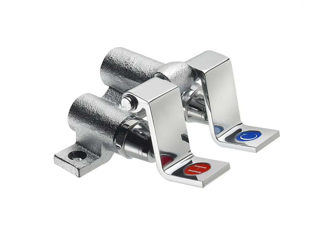Krowne 16-120L Krowne Royal Series Double Pedal Foot Valve, 4-1/2" Hole Centers