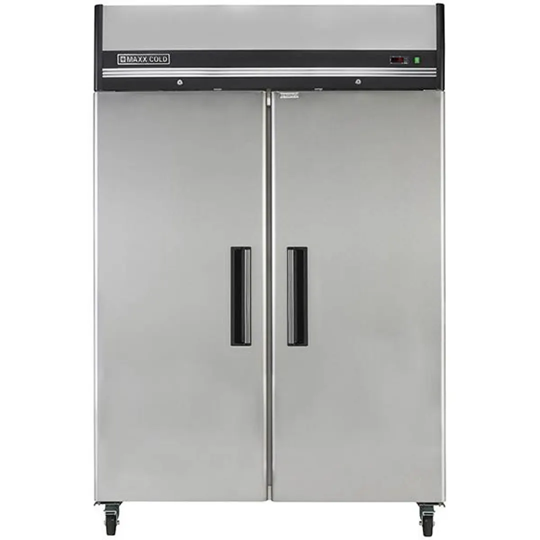 Maxx Cold MXCR-49FDHC 53"  2-Section Reach-In Refrigerator w/ 2 Solid Doors, Top Mounted, Aluminum Interior, 49 cu. ft capacity