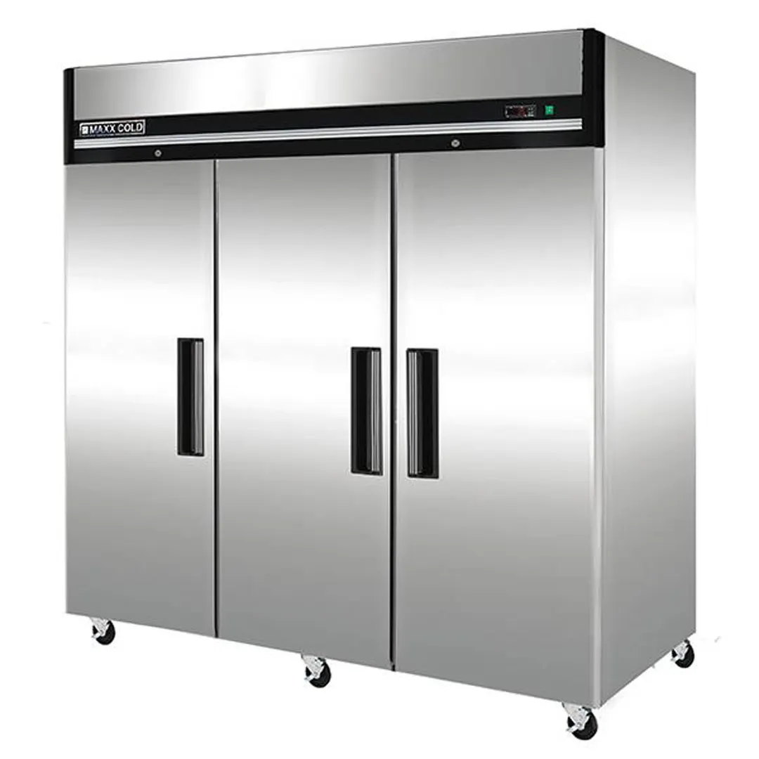 Maxx Cold MXCR-72FDHC 81" 3-Section Reach-In Refrigerator w/ 3 Solid Doors, Top Mount, Aluminum Interior, 72 cu. ft