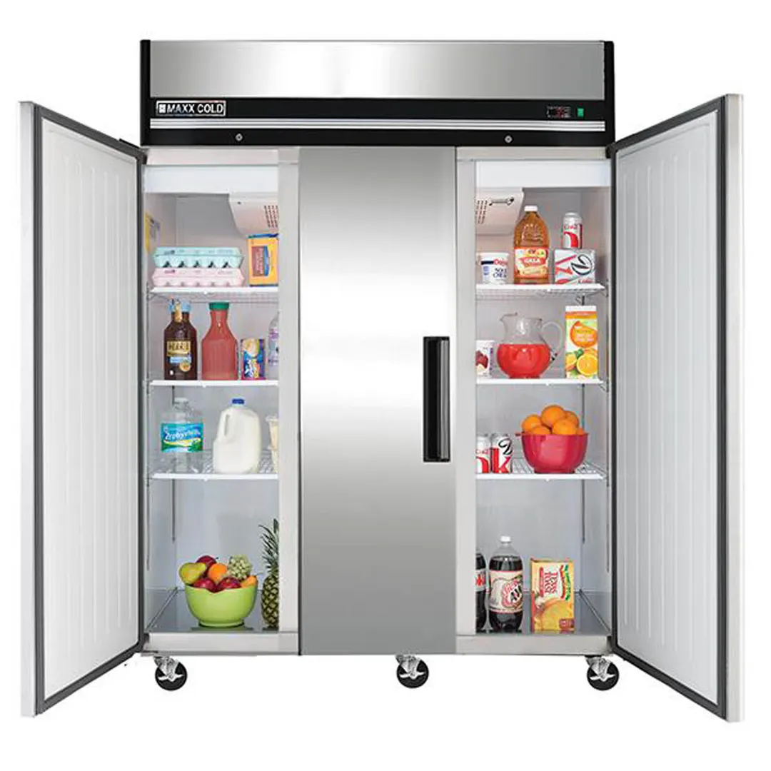 Maxx Cold MXCR-72FDHC 81" 3-Section Reach-In Refrigerator w/ 3 Solid Doors, Top Mount, Aluminum Interior, 72 cu. ft