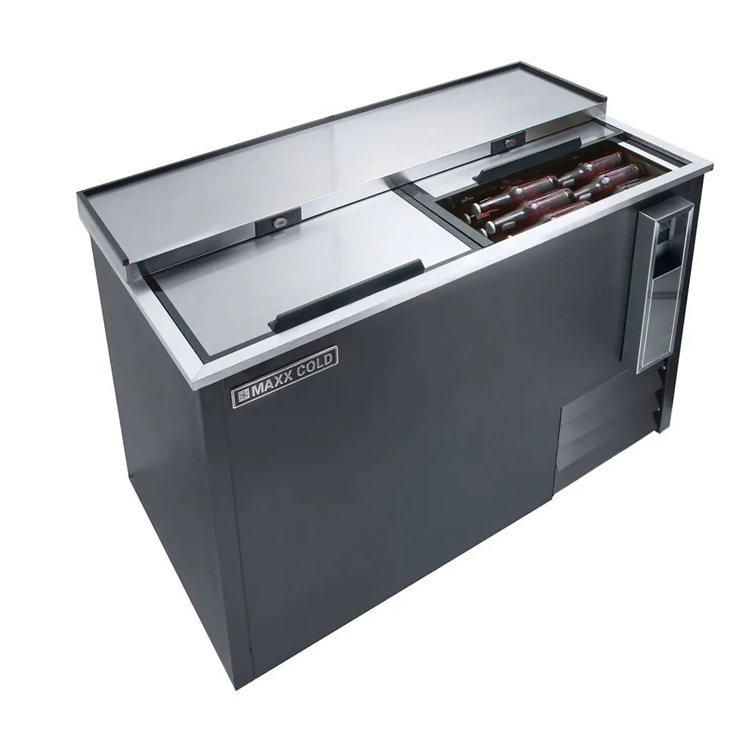 Maxx Cold MXCR50BHC 49" X-Series Bottle Cooler w/ 14.0 cu. ft., Side-Mounted Compressor