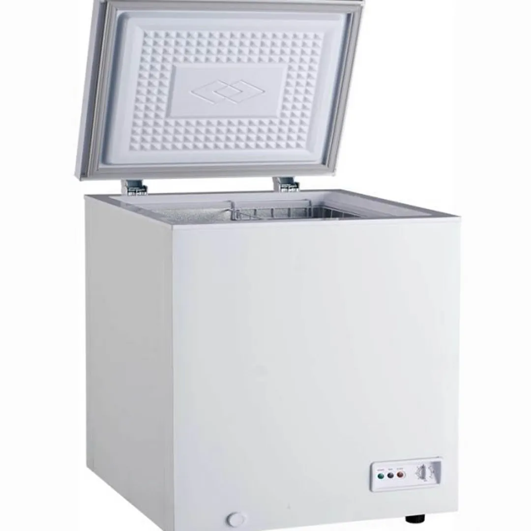 Omcan USA 46501 30" Solid Chest Freezer, 5 cu. ft.