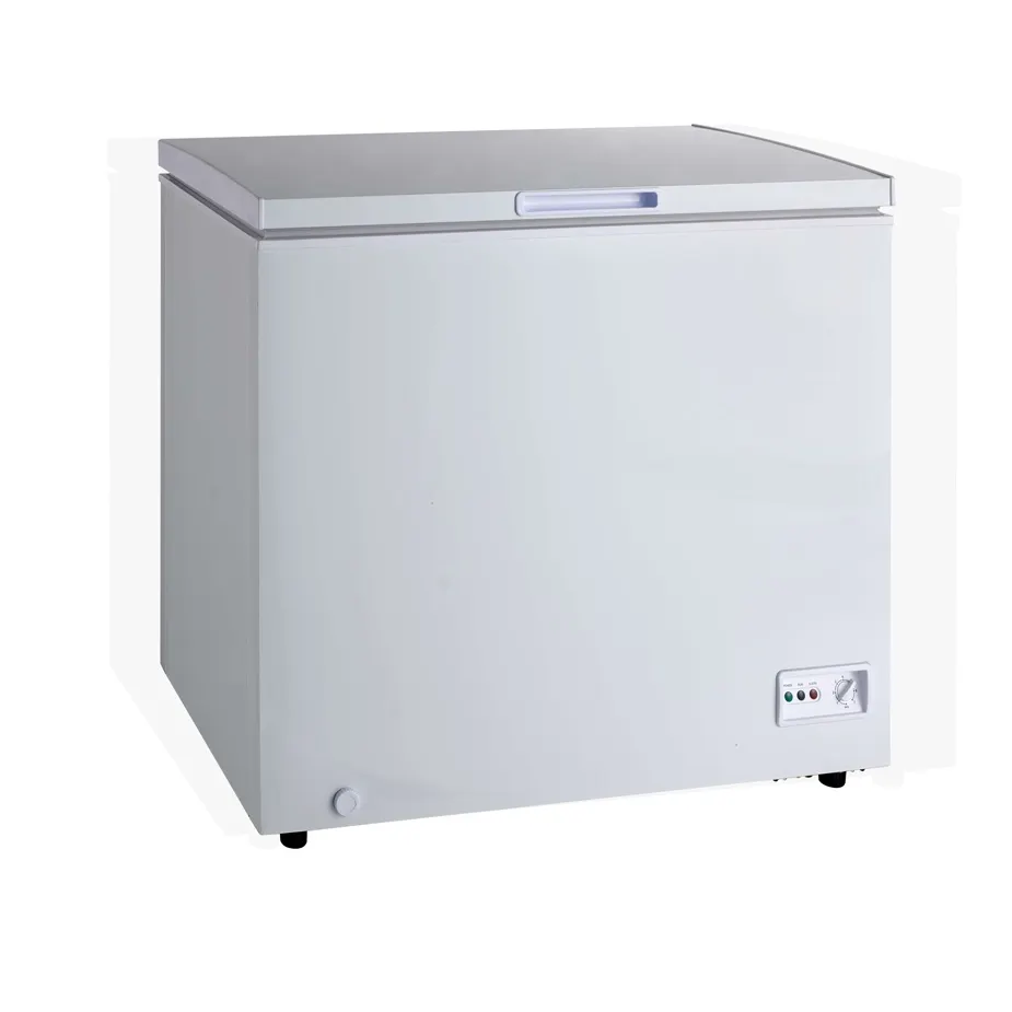 Omcan USA 46502 39" Solid Chest Freezer, 6.7 cu. ft.