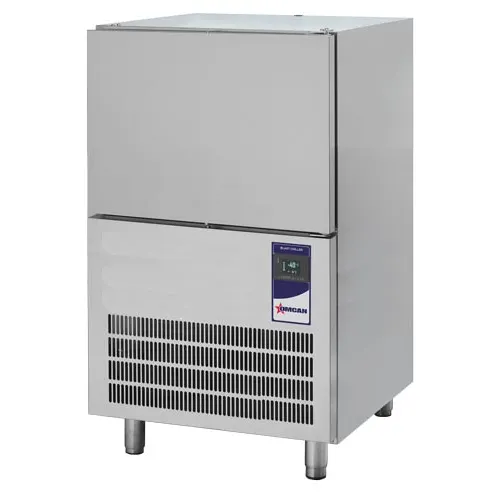 Omcan USA 46673 44" Reach-in Blast Chiller, (6) 18" x 26" Pans, 33 lbs Freeze/50 lbs Chill Capacity