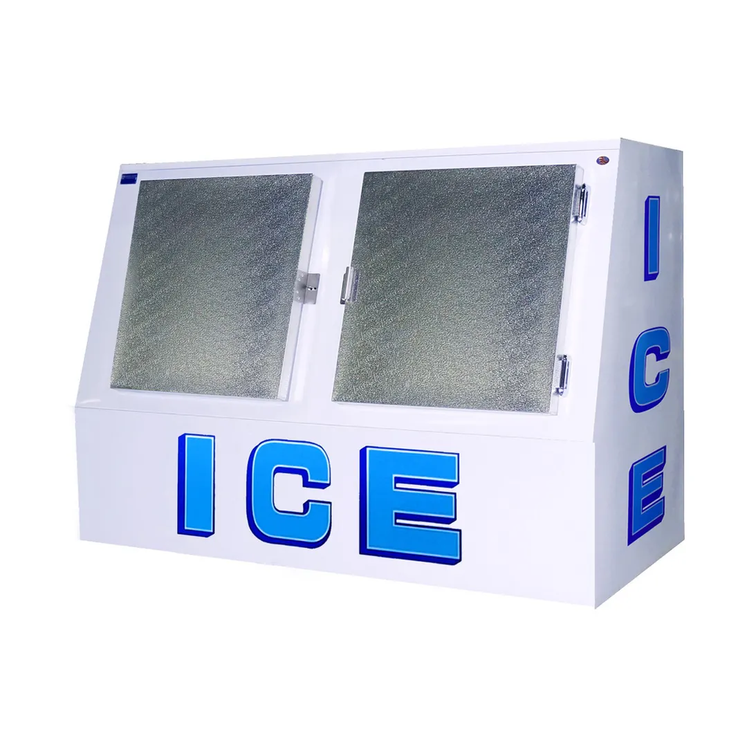 Polar Temp VT400AD 70" Outdoor Ice Merchandiser w/ Solid Door, Auto Defrost, 40 cu. ft.