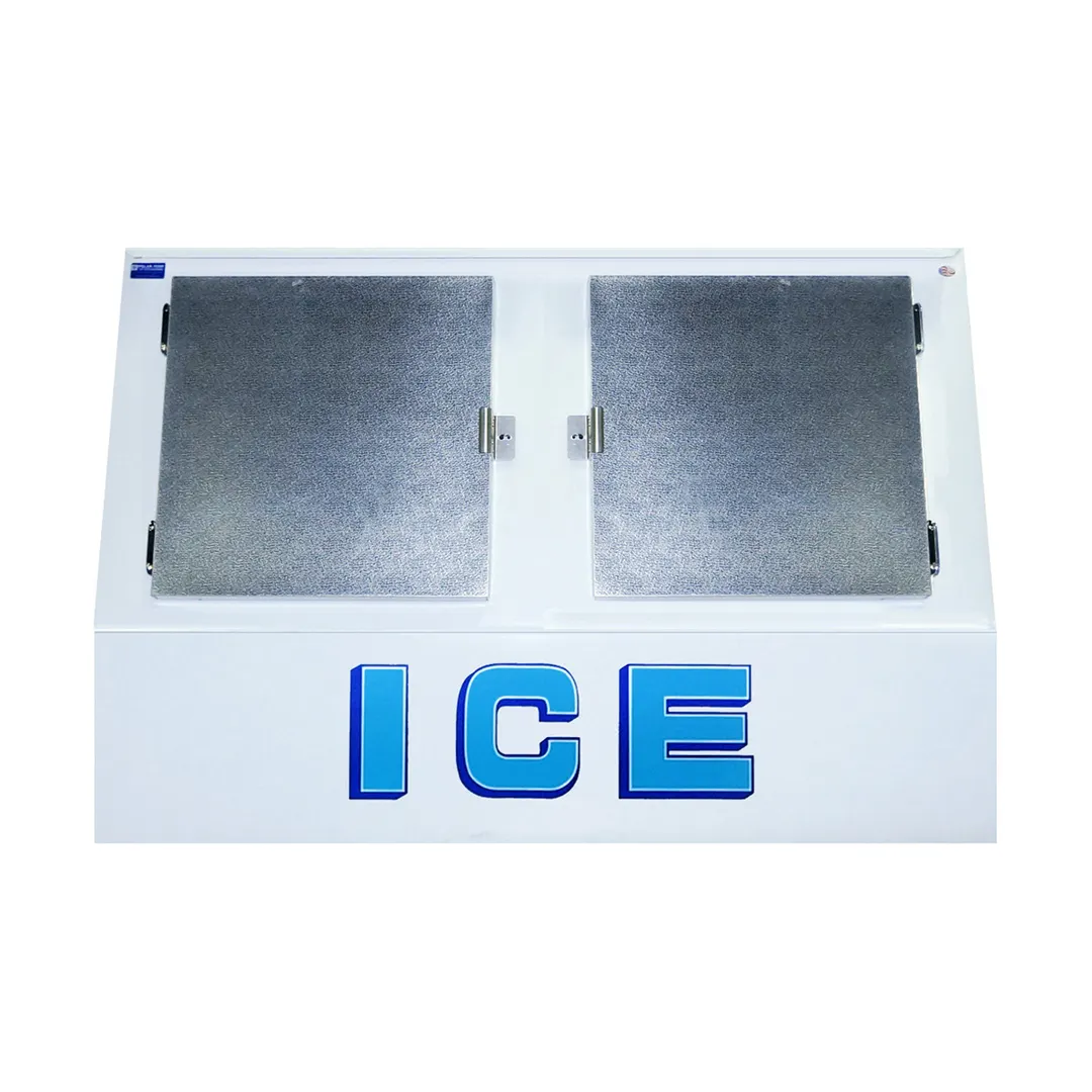 Polar Temp VT400AD 70" Outdoor Ice Merchandiser w/ Solid Door, Auto Defrost, 40 cu. ft.