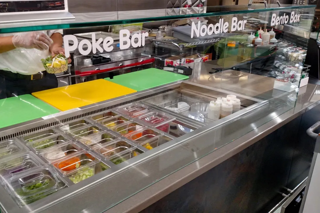 Structural Concepts FB5S-4R 63" Grocerant Inline Service Refrigerated Display Case, (4) Pan