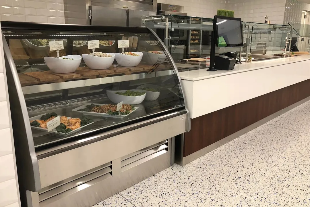 Structural Concepts GMDS4R 51" Curved Refrigerated Deli Display Case