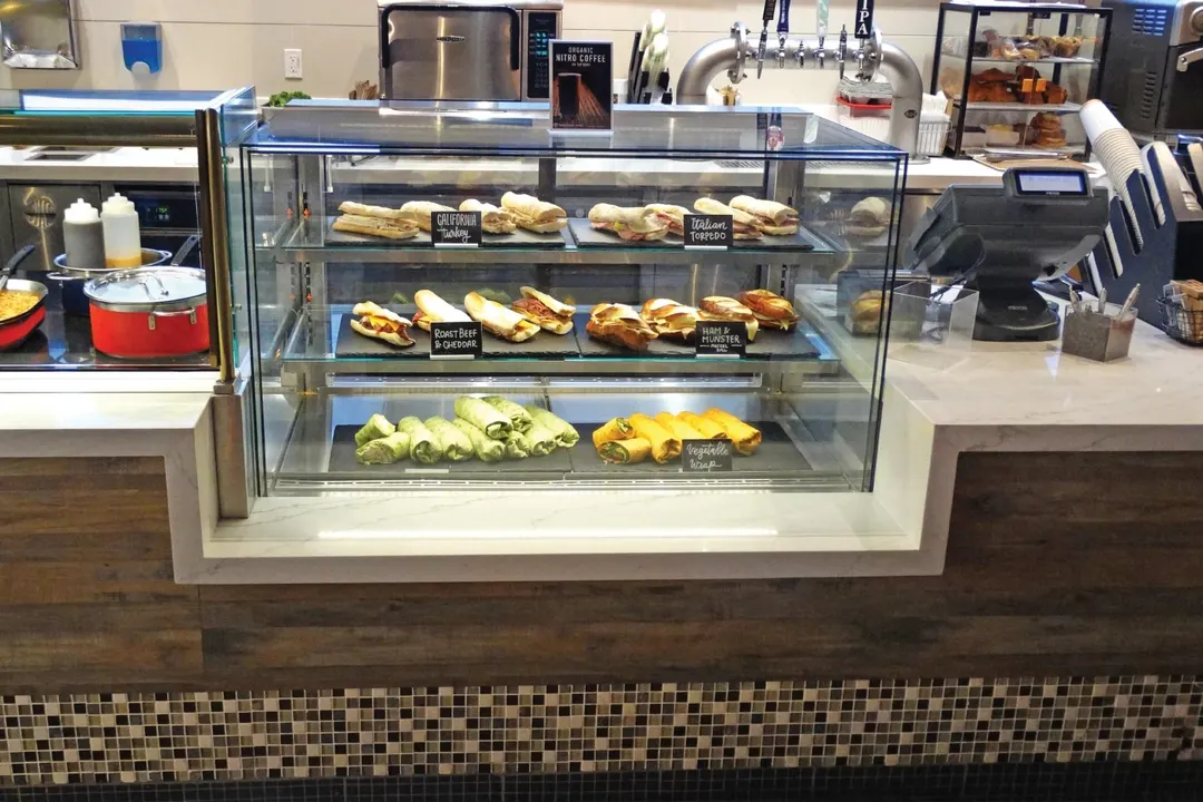 Structural Concepts NR6047RSV 60" Reveal Refrigerated Display Case