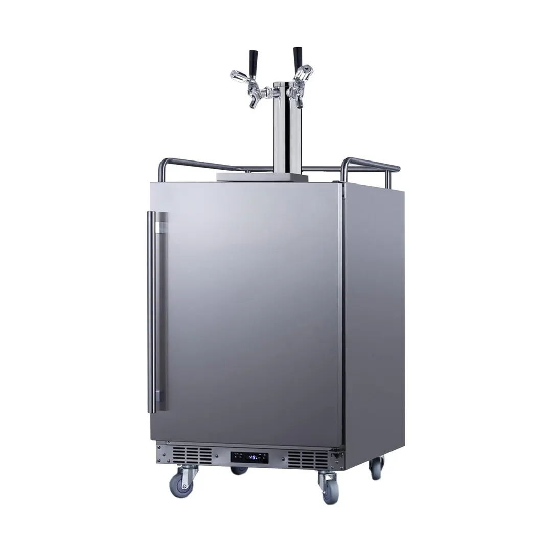 Summit BC74OSCOMTWIN - 24" Draft Beer Cooler, 5.6 cu ft, 3‑Keg, 2‑Tap Sankey, Reversible Door