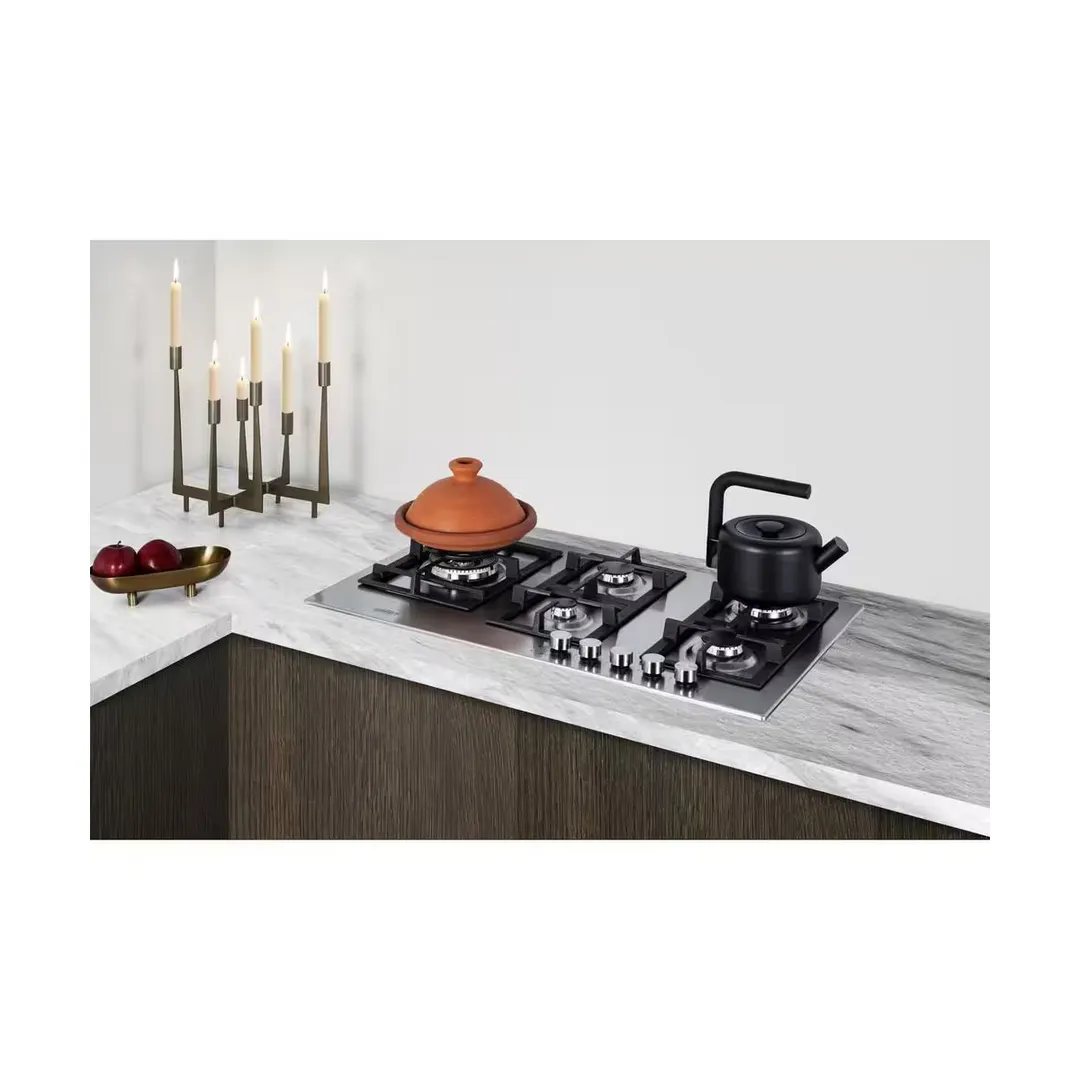 Summit GCJ536SSLP 34" Built-In LP Gas Cooktop/Hotplate with (5) Burners, Stainless Steel Surface, 40.700 BTU