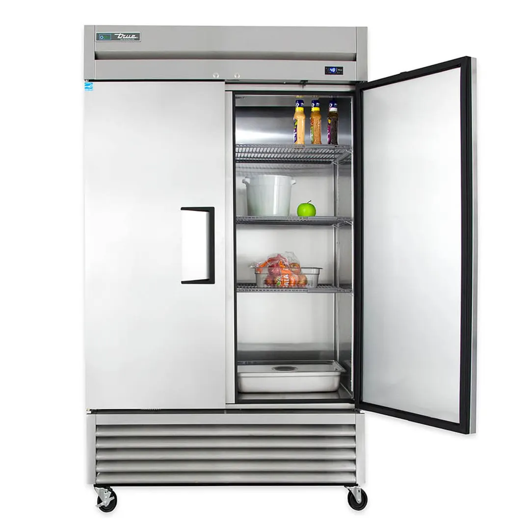 True T-43-HC 47" 2-Section Reach-In Refrigerator w/ 2 Solid Doors, Bottom Mount, Stainless Steel Front-Aluminum Sides