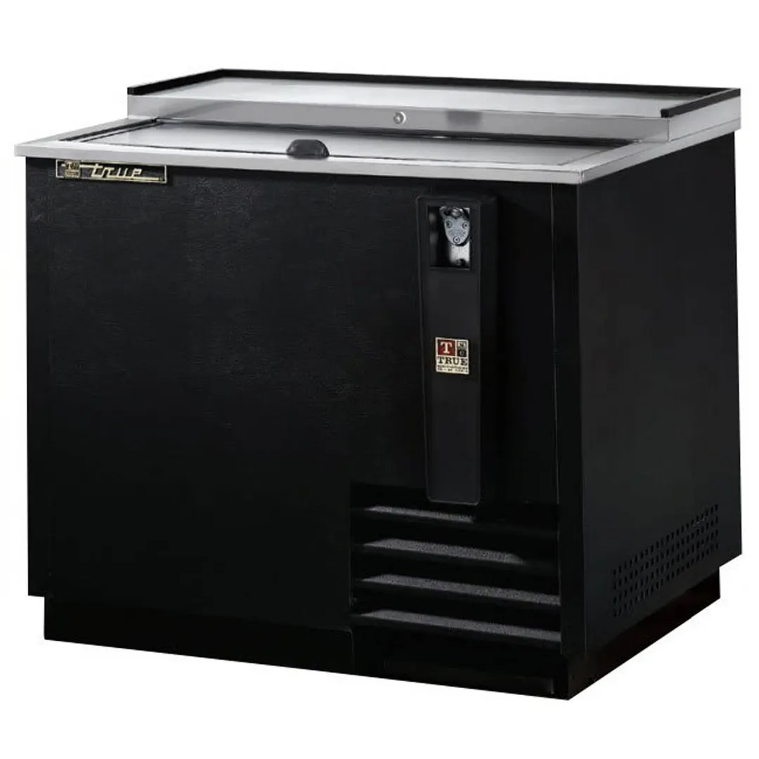 True TD-36-12-HC 36" Solid Slide Lid Deep Well Horizontal Bottle Cooler