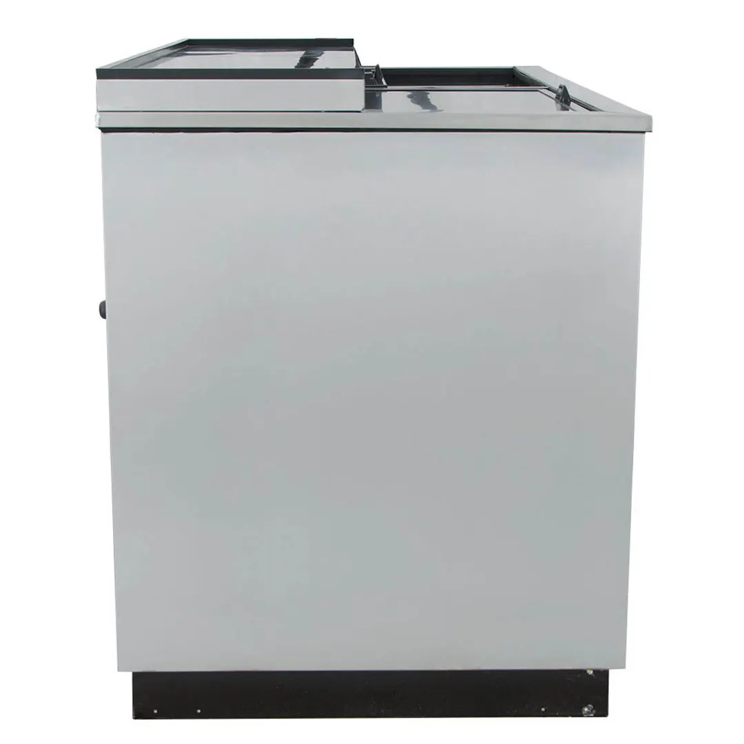 True TD-50-18-S-HC 49" Solid Slide Lid Stainless Steel Deep Well Horizontal Bottle Cooler