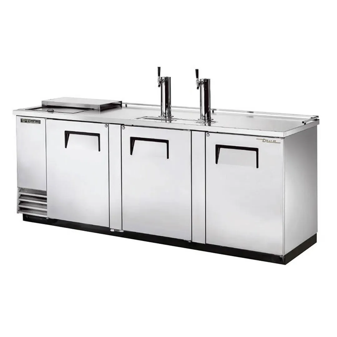 True TDD-4CT-S-HC 90" Solid Door Direct Draw Beer Dispenser with 2 Taps & 4 Keg Capacity