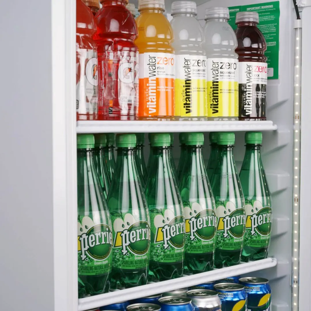 Turbo Air TGM-11RV-N6 23" 1-Glass Door Merchandiser Refrigerator, 10 cu. ft., White Cabinet, 1/5 HP, R600a