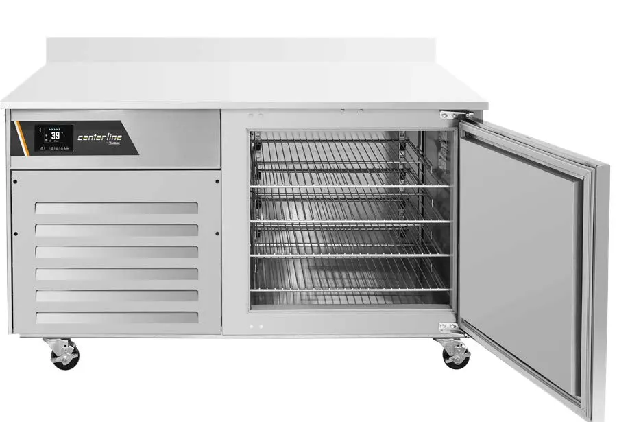 Traulsen C Series CLBC4-WT-L 32" Undercounter Blast Chiller, 4 Pans, 32 lbs Chill Capacity