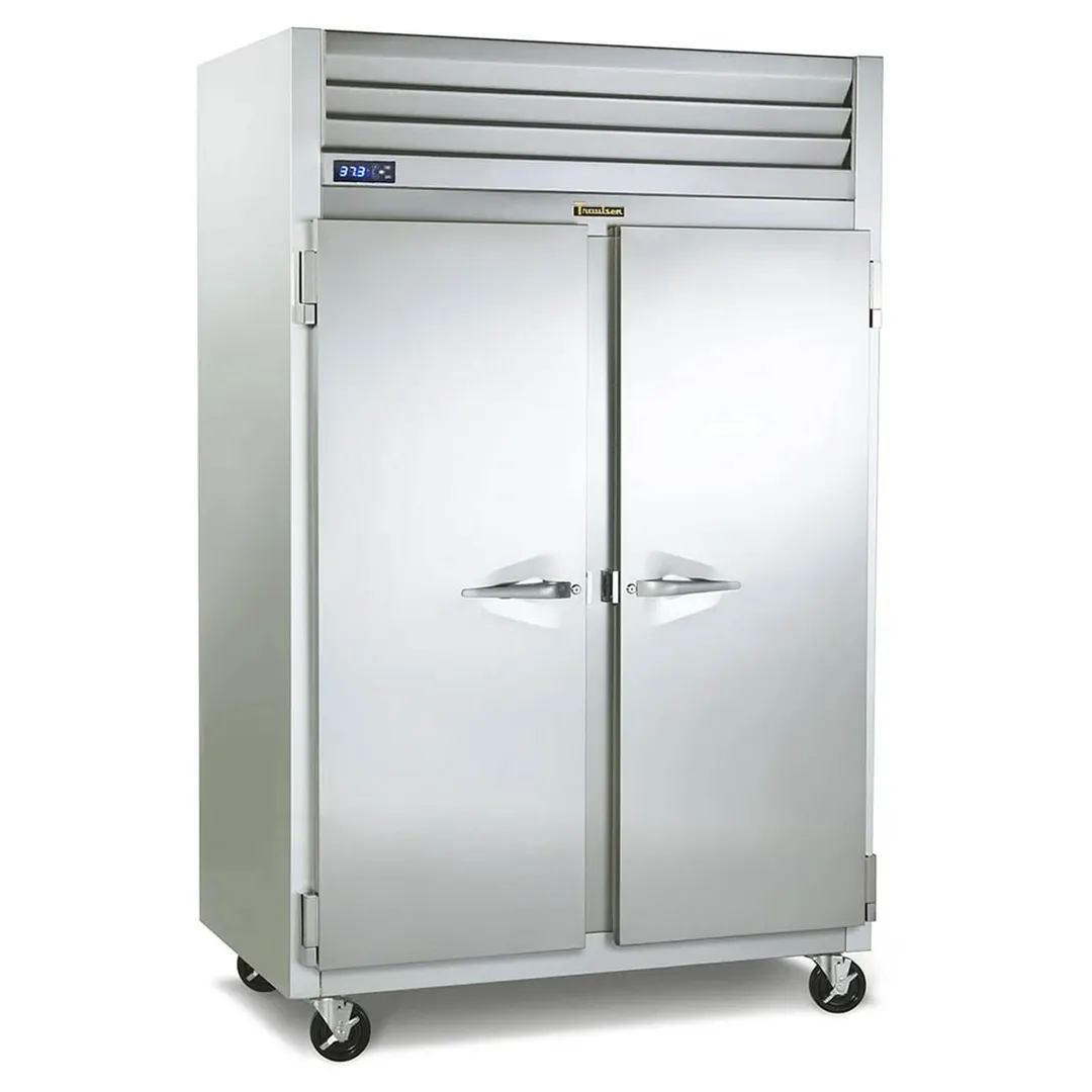 Traulsen G20014P 52" 2-Section Pass-Thru Refrigerator w/ 4 Solid Doors (left/right hinged), R450A, 48.87 cu. ft.