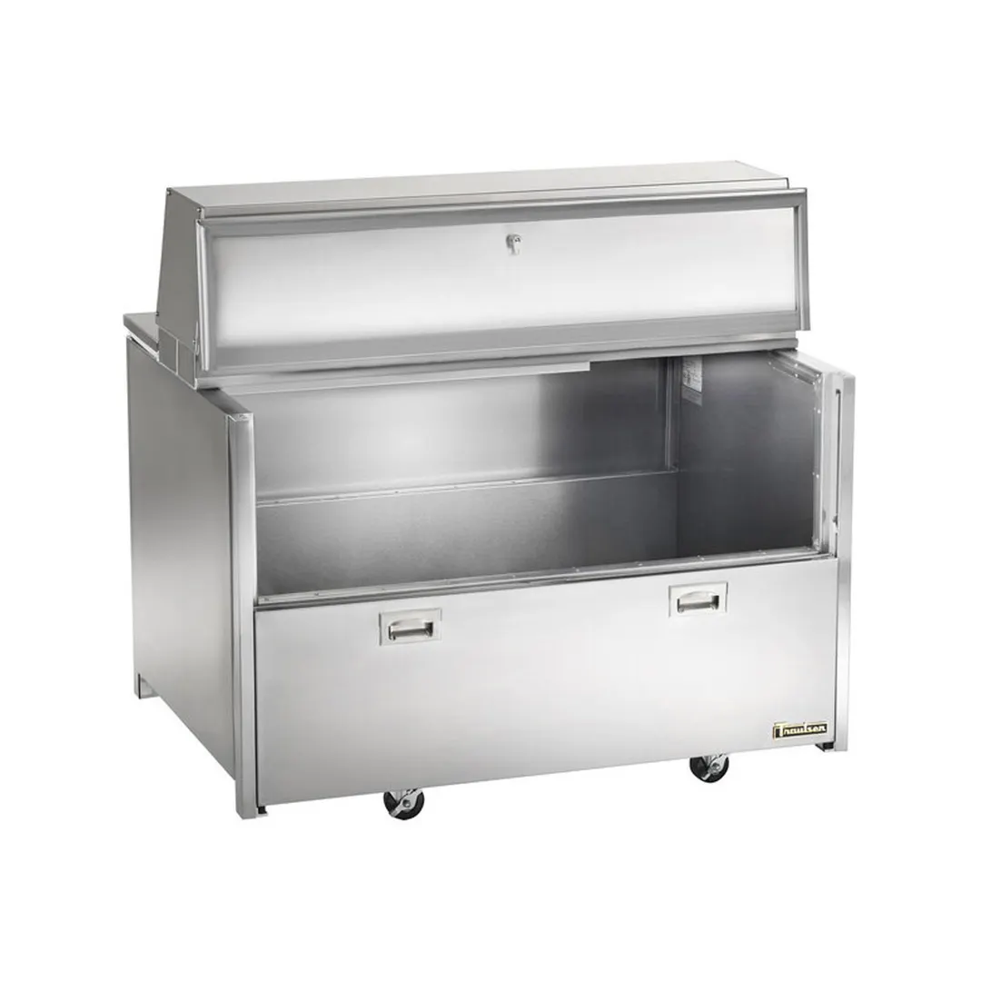 Traulsen RMC34D4 34" Dual Sided Milk Cooler, Forced Air, 8 Crates Capacity