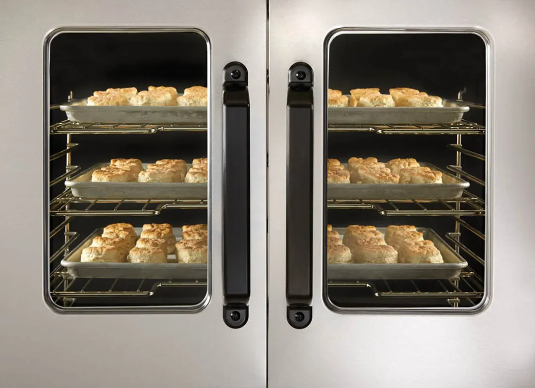 Vulcan VC5GD Full Size Gas Convection Oven with Single Deck, Solid State Controls, 50.000 BTU
