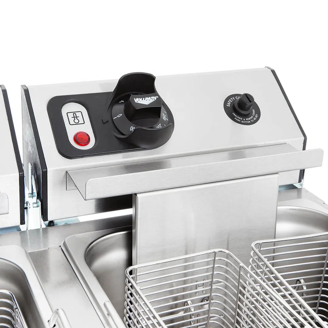 Vollrath 40708 Split Pot Countertop Electric Fryer w/ 4 Small Baskets, 20-Lb. Capacity, 208/240V
